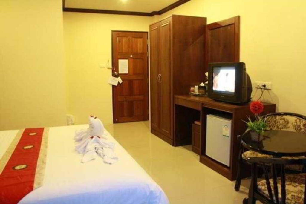 Triple Rund Place 2* Patong