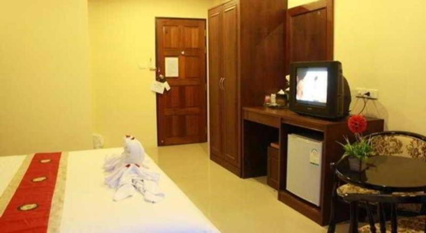 Triple Rund Place Patong