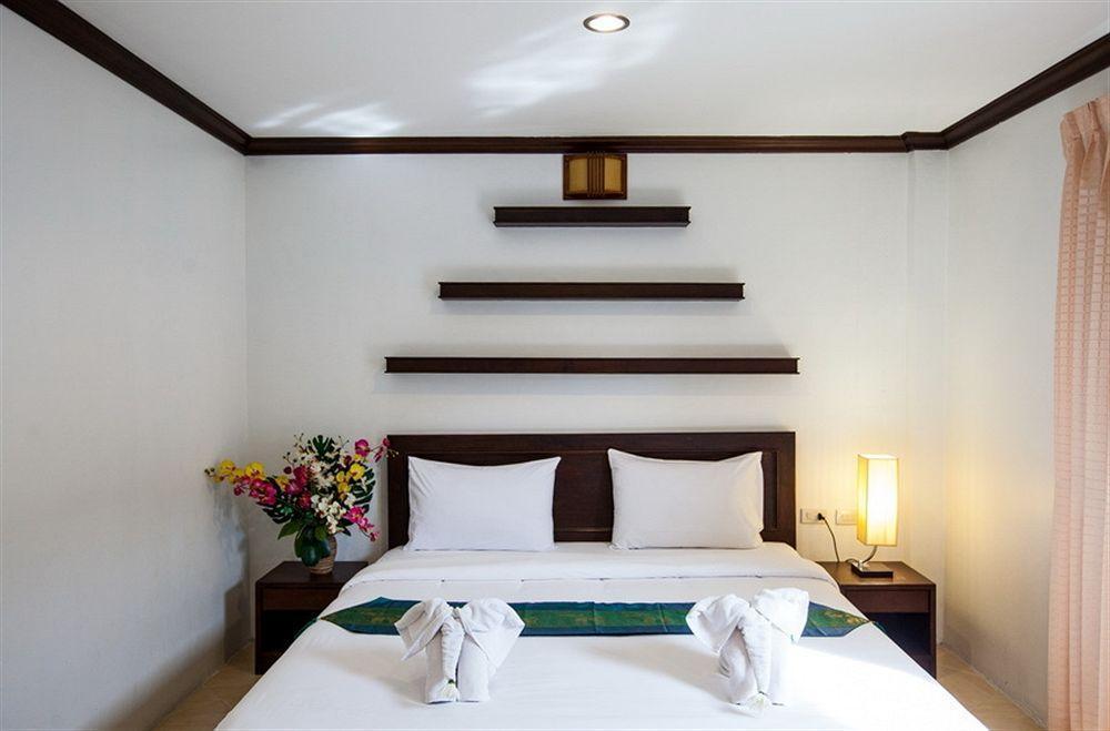 Triple Rund Place 2* Patong