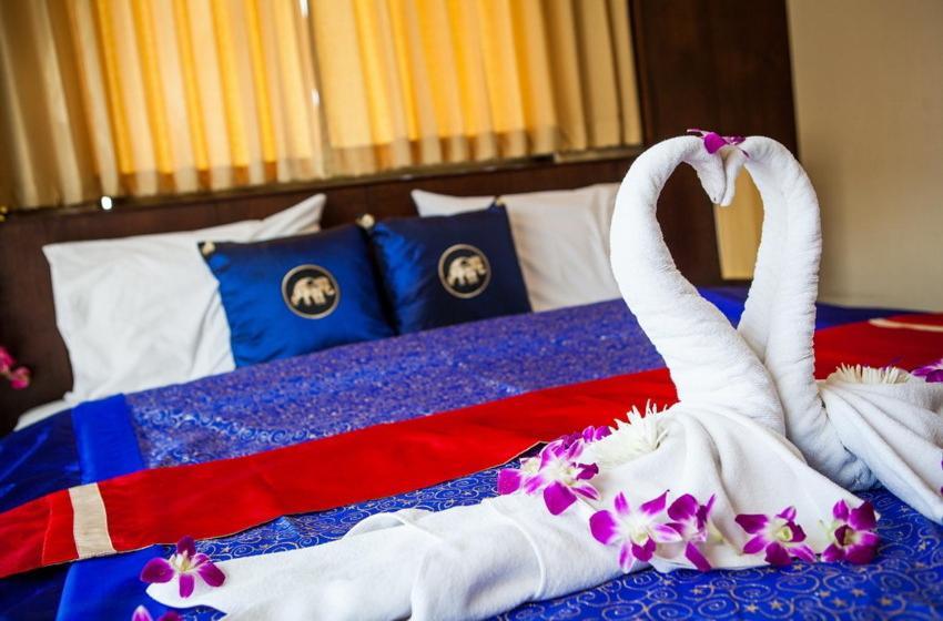 Hotel Triple Rund Place 2*